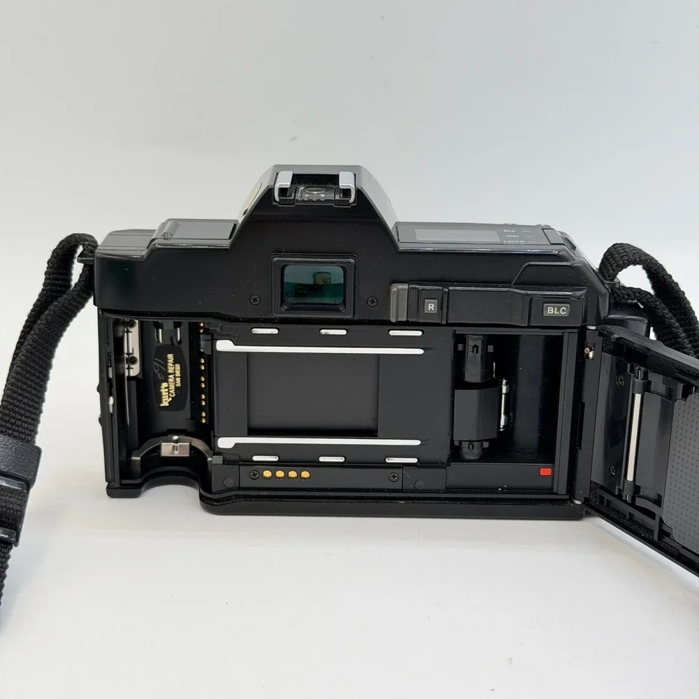 Minolta Maxxum 5000 35mm SLR Camera W/ 35-70mm 70-210 Lenses + Acc - Tested!